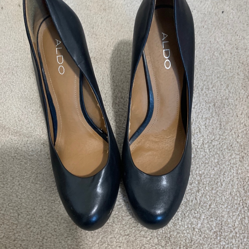 Aldo black heels